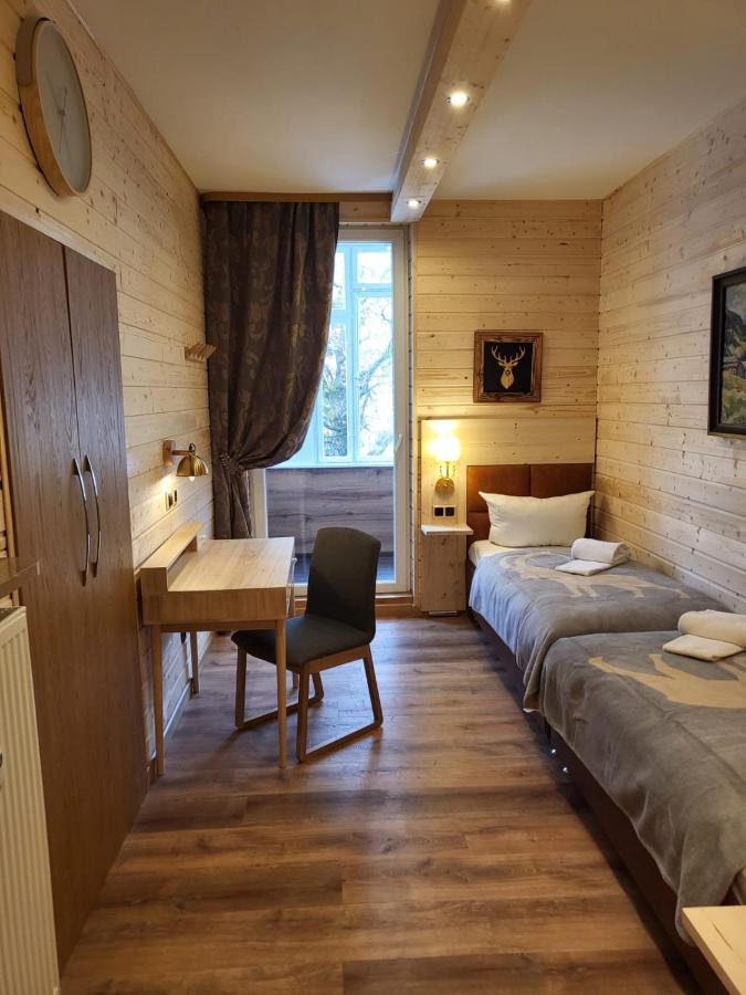 Golden Gapa Central Chalet Apartment 32 جارمش بارتنكيرشن المظهر الخارجي الصورة