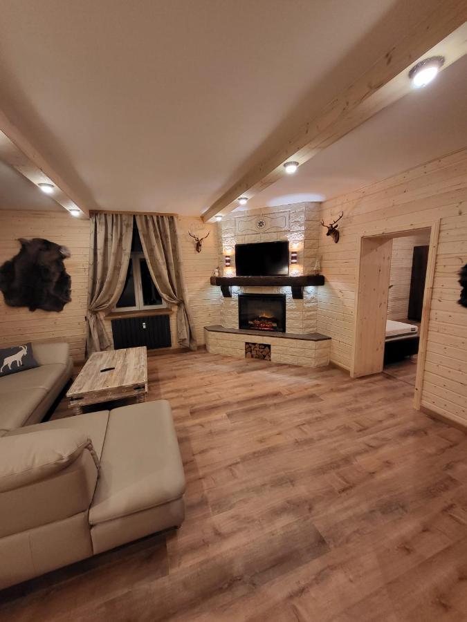Golden Gapa Central Chalet Apartment 32 جارمش بارتنكيرشن المظهر الخارجي الصورة