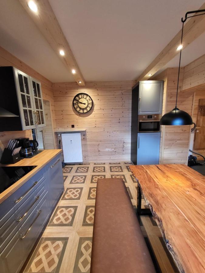 Golden Gapa Central Chalet Apartment 32 جارمش بارتنكيرشن المظهر الخارجي الصورة